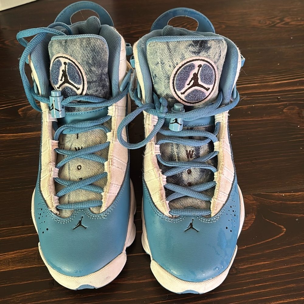 6 1/2 youth Air Jordan Shoes